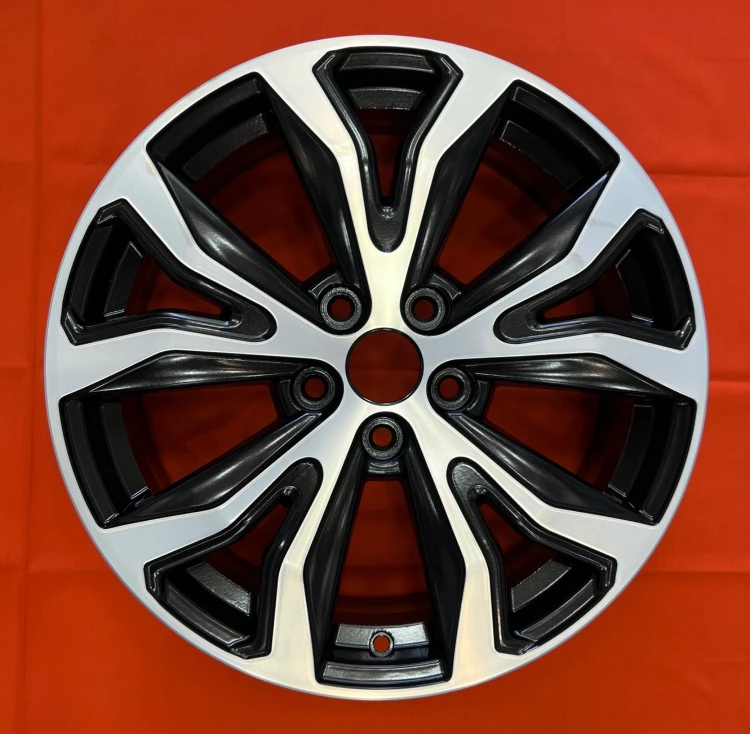 رینگ FMC T5 مدل 071 سایز 18 رخ تراش مشکی اروند