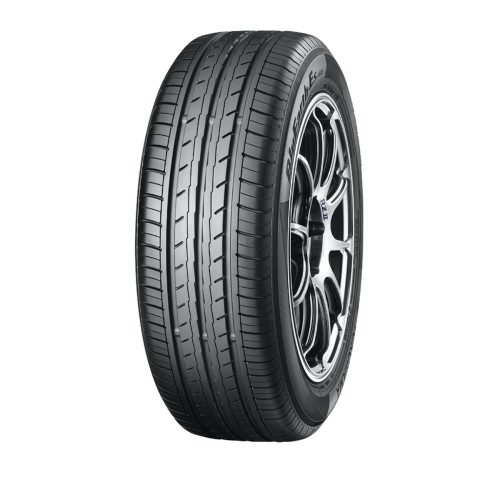 لاستیک یوکوهاما 195/65R15 95V گل BLUE EARTH ES32 (تاریخ تولید ۲۰۲۵)